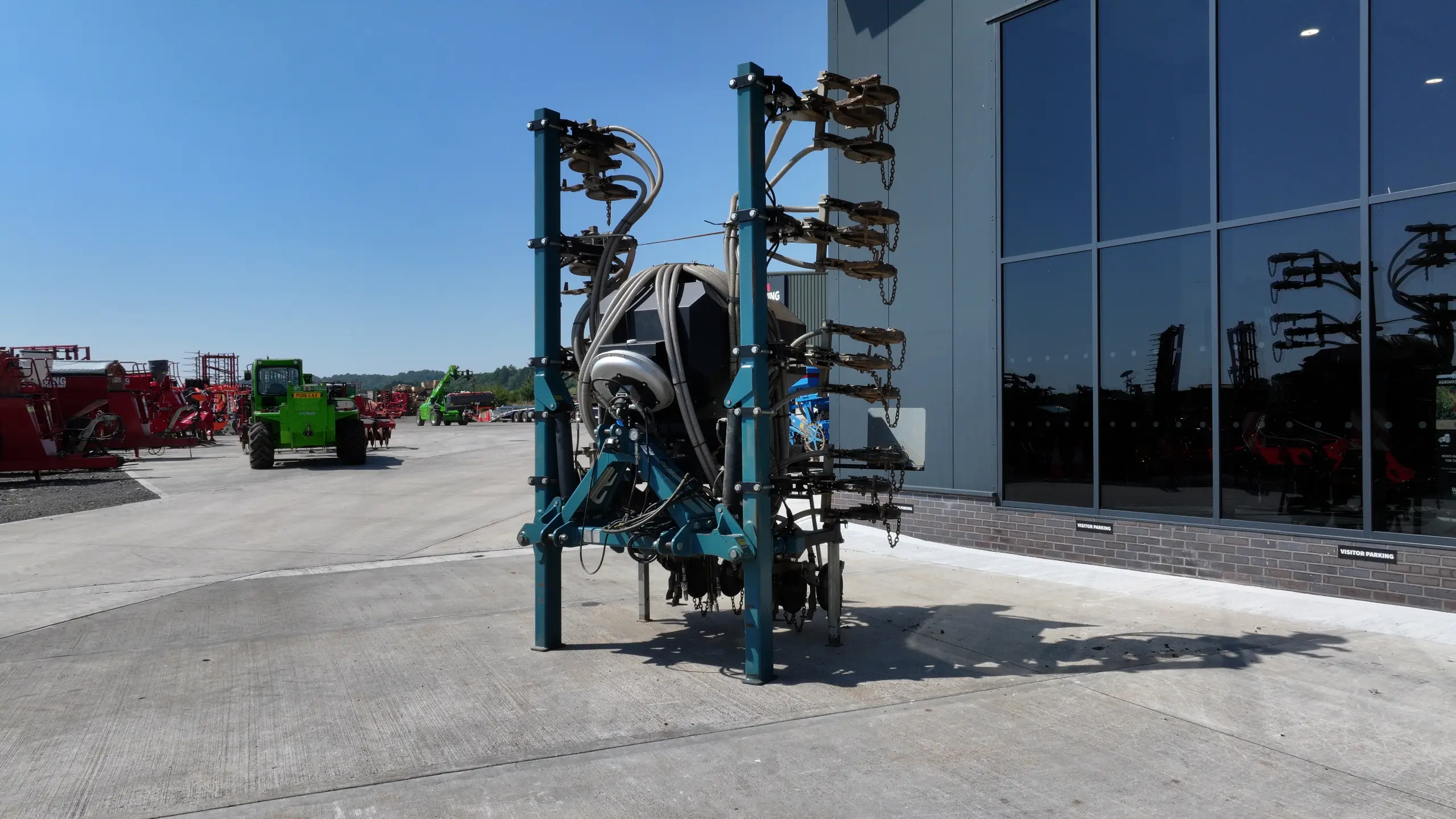 USED LANDWRX INTER-ROW - DRILL - Banner